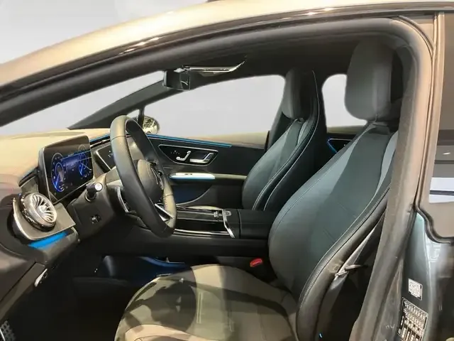 Mercedes-Benz EQE 300