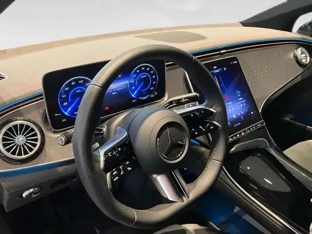 Mercedes-Benz EQE 300