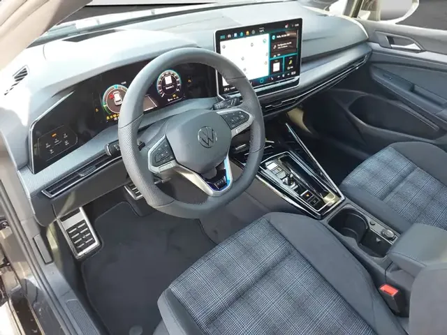 Volkswagen Golf GTE