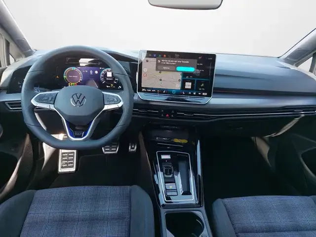 Volkswagen Golf GTE