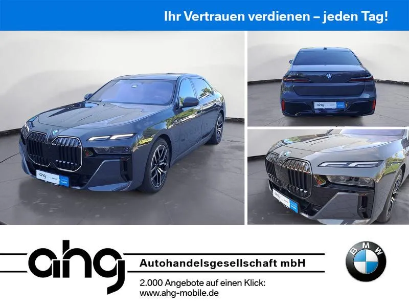 BMW i7