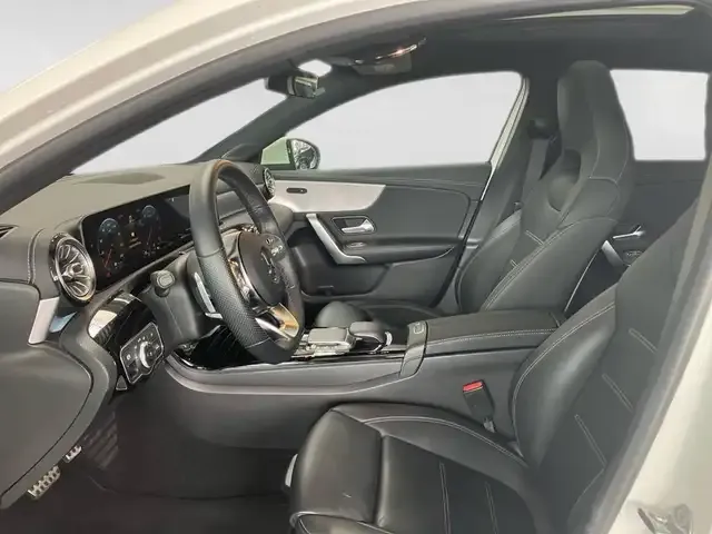 Mercedes-Benz A 220