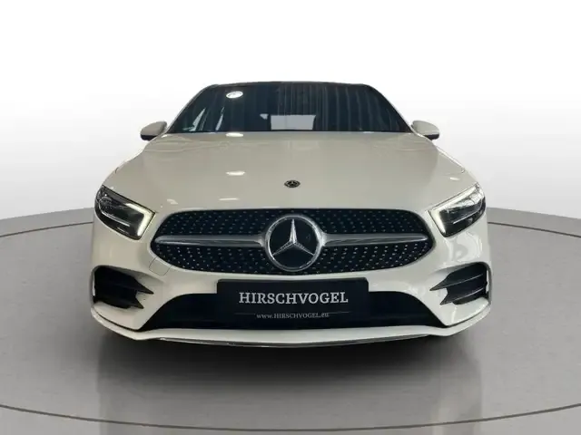 Mercedes-Benz A 220