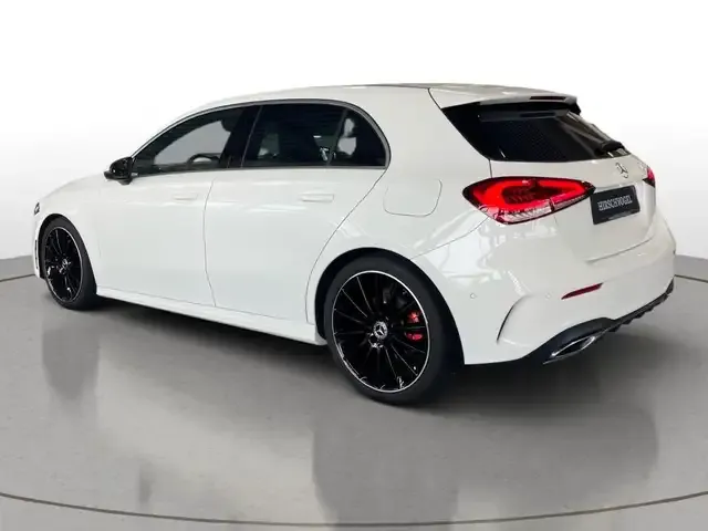 Mercedes-Benz A 220