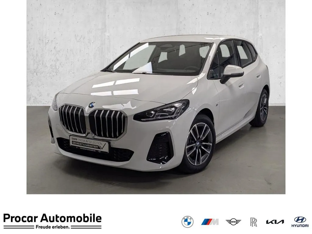 BMW 220