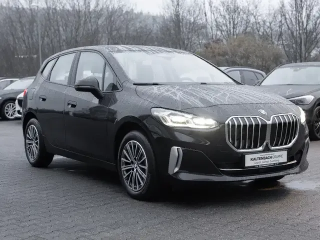 BMW 220