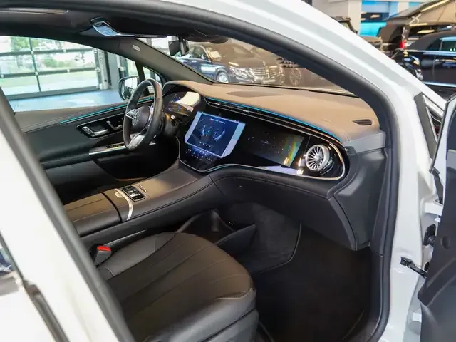 Mercedes-Benz EQE 350