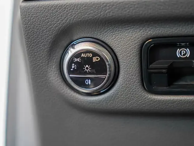 Mercedes-Benz EQE 350