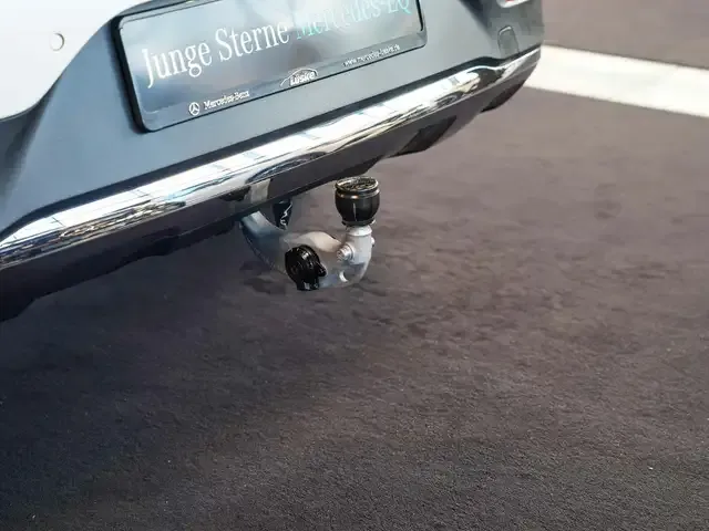 Mercedes-Benz EQE 350