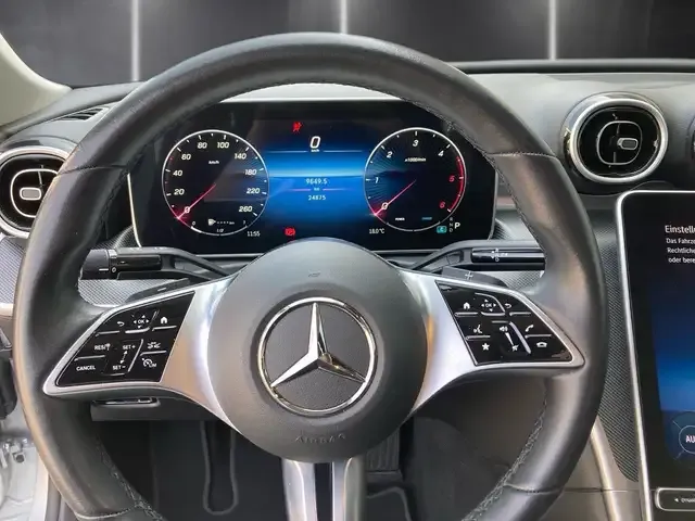 Mercedes-Benz C 220