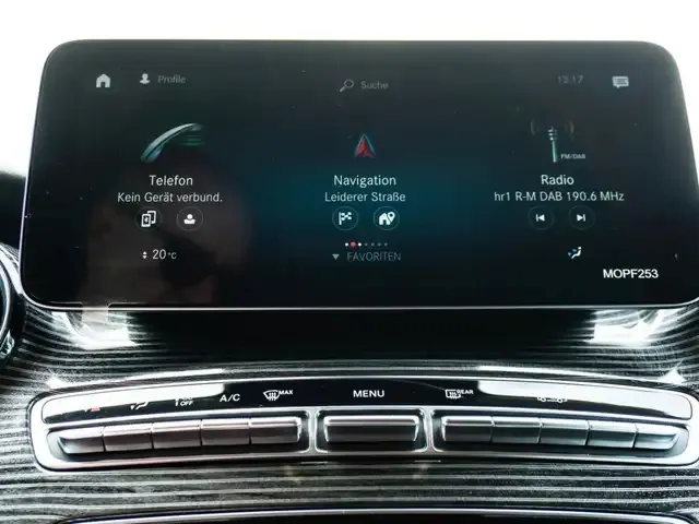 Mercedes-Benz V 250
