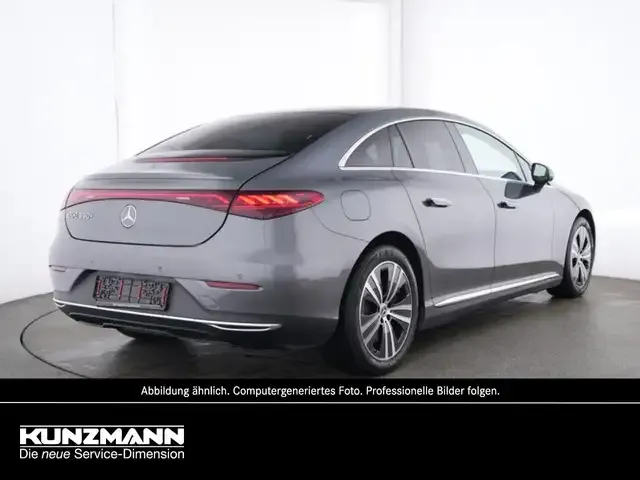 Mercedes-Benz EQE 350