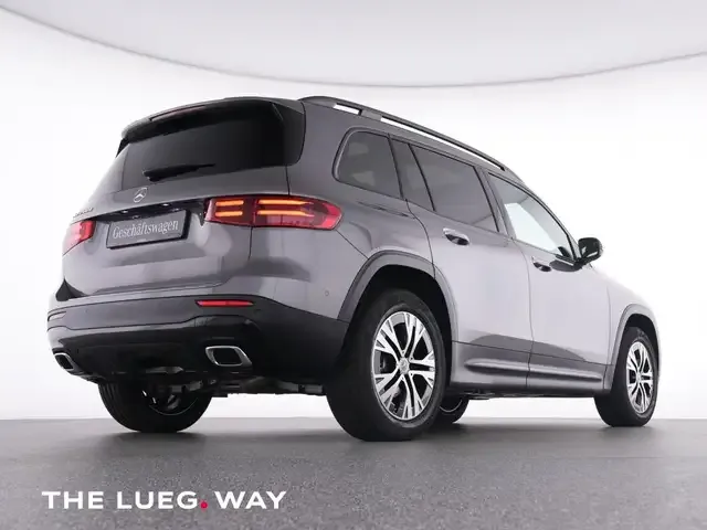 Mercedes-Benz GLB 200