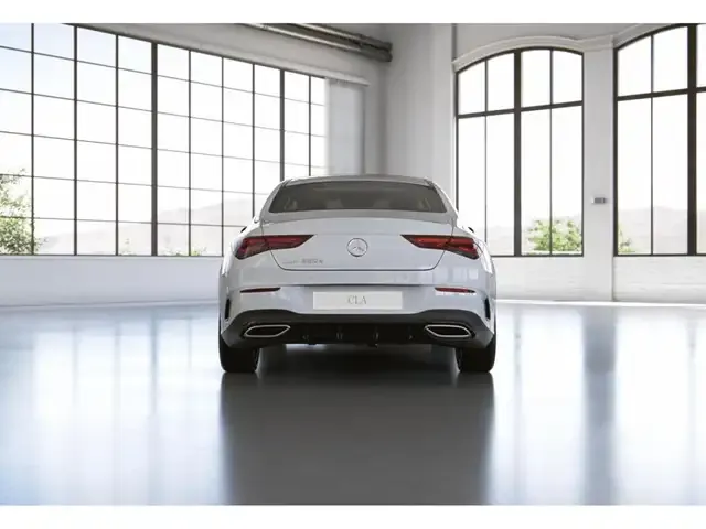 Mercedes-Benz CLA 250