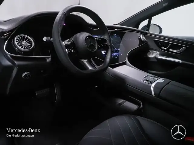Mercedes-Benz EQE 500