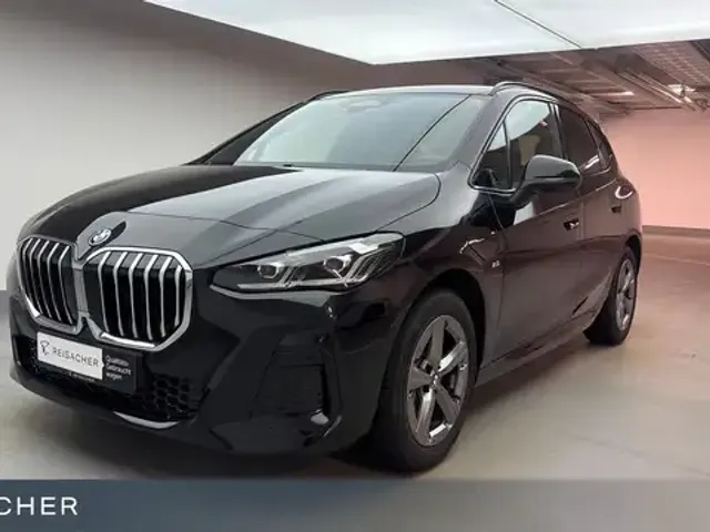 BMW 230