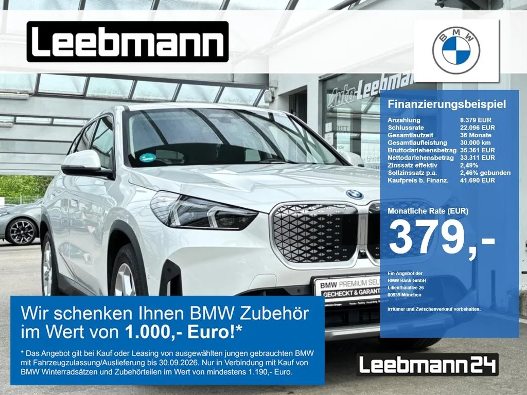 BMW iX1