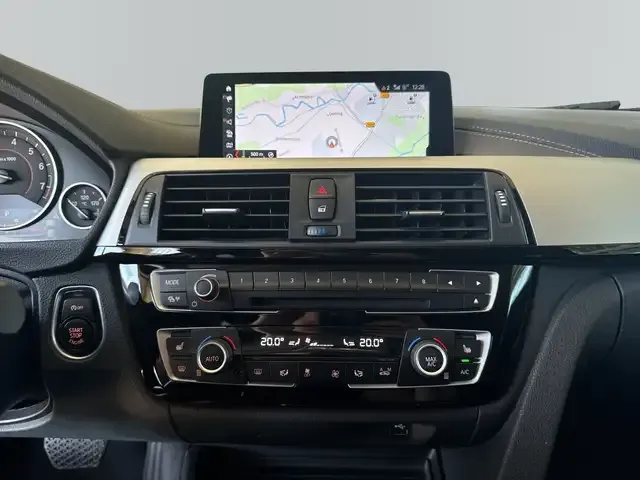 BMW 440