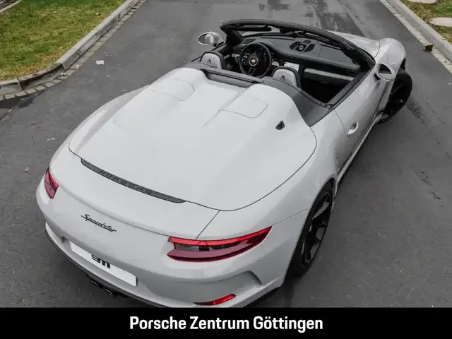 Porsche 991