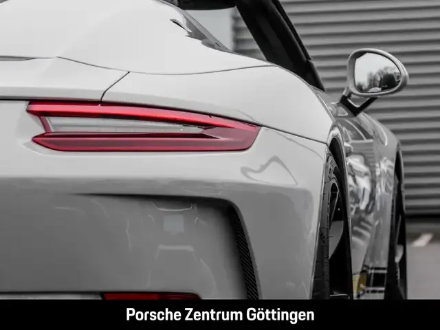 Porsche 991