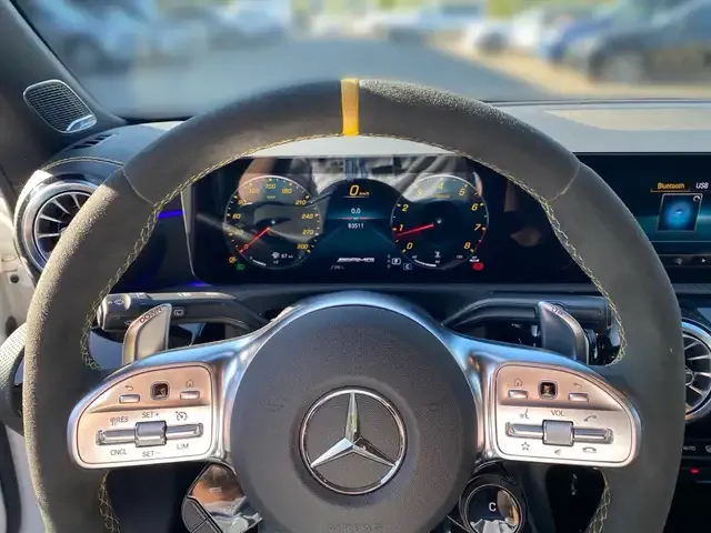 Mercedes-Benz CLA 45 AMG