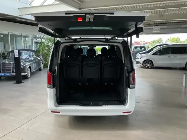 Mercedes-Benz EQV 300