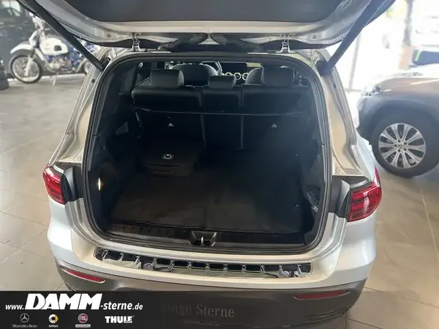 Mercedes-Benz EQB 300