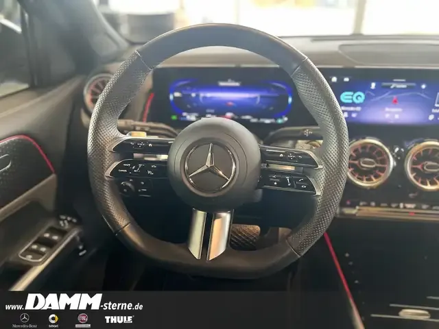 Mercedes-Benz EQB 300