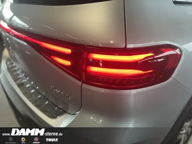 Mercedes-Benz EQB 300