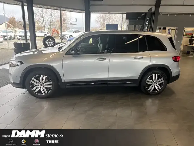 Mercedes-Benz EQB 300