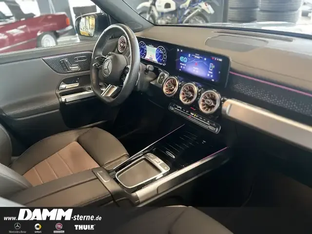 Mercedes-Benz EQB 300