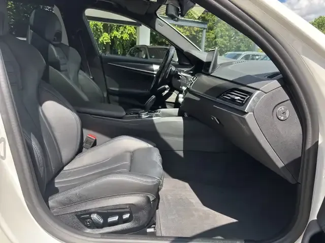 BMW 540