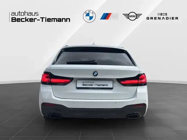 BMW 540