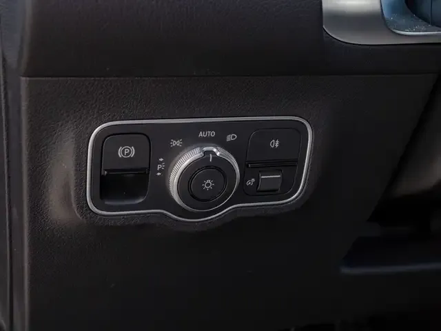 Mercedes-Benz GLB 250