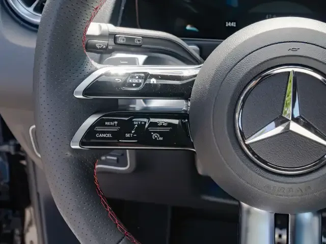 Mercedes-Benz GLB 250