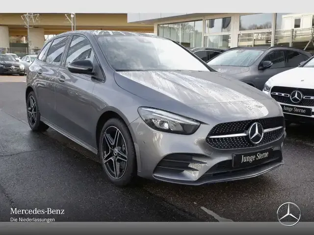 Mercedes-Benz B 250