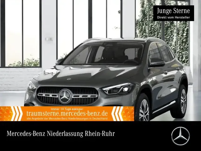 Mercedes-Benz GLA 220