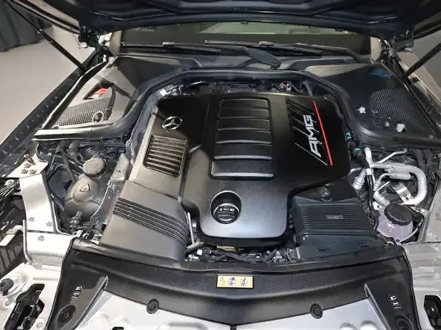 Mercedes-Benz E 53 AMG