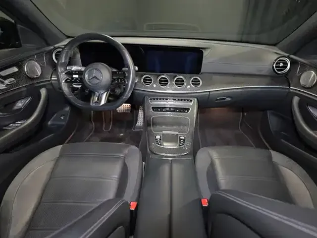 Mercedes-Benz E 53 AMG