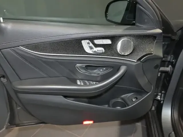 Mercedes-Benz E 53 AMG