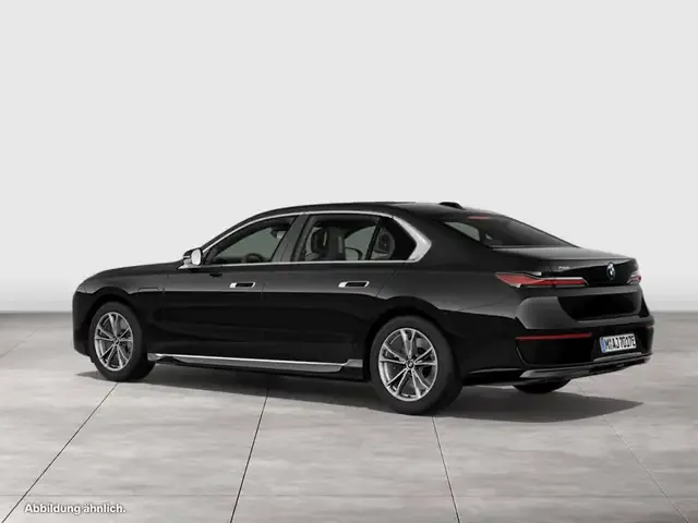 BMW 750