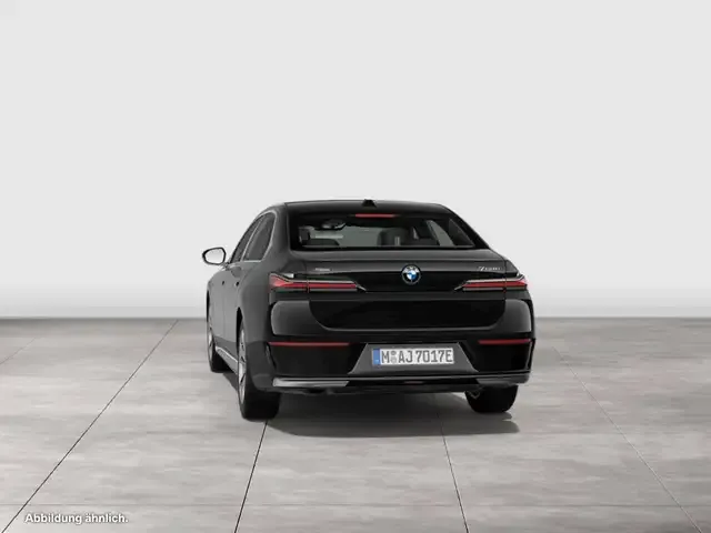 BMW 750