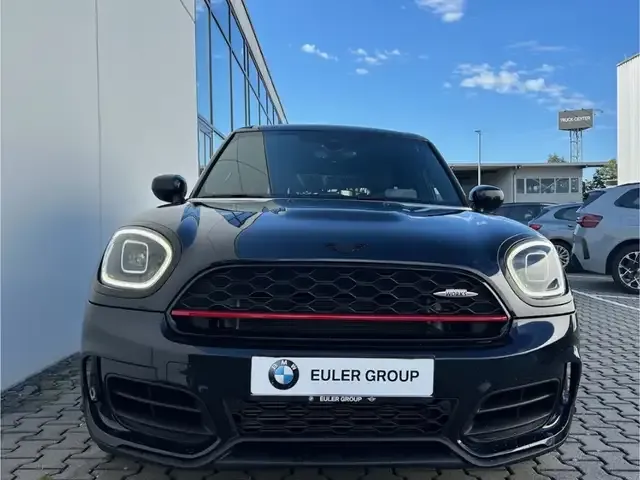 MINI John Cooper Works Countryman