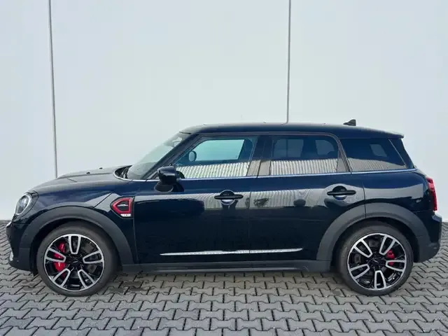 MINI John Cooper Works Countryman