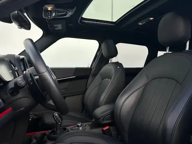 MINI John Cooper Works Countryman