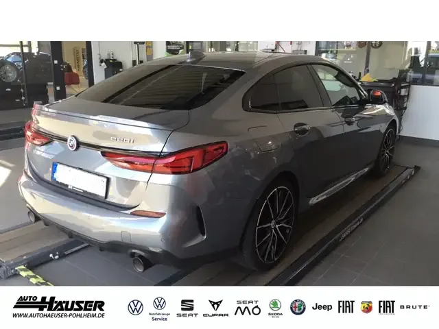 BMW 220