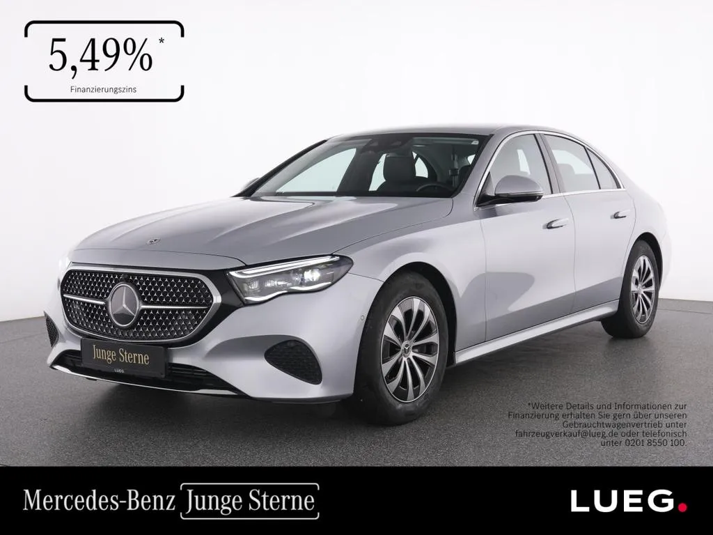 Mercedes-Benz E 220