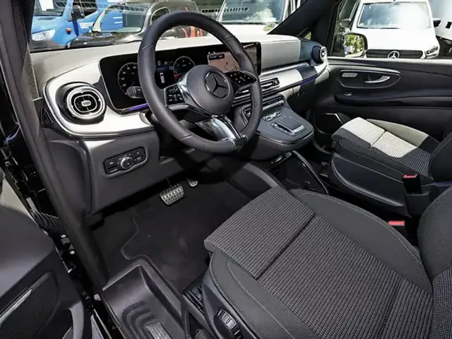 Mercedes-Benz V 250