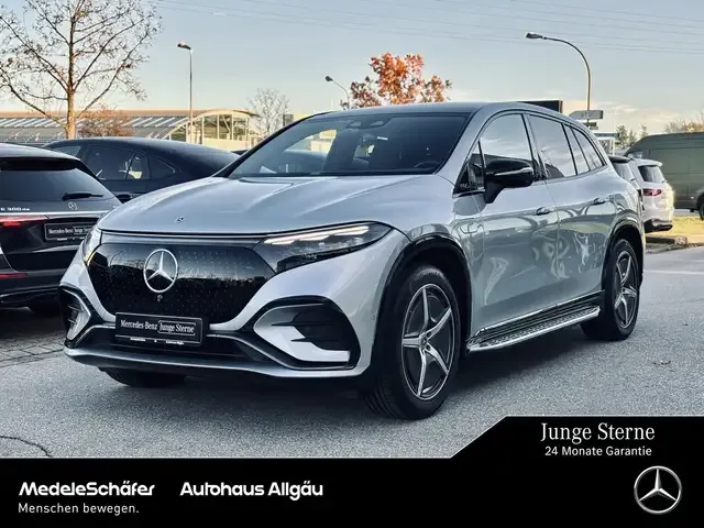 Mercedes-Benz EQS SUV
