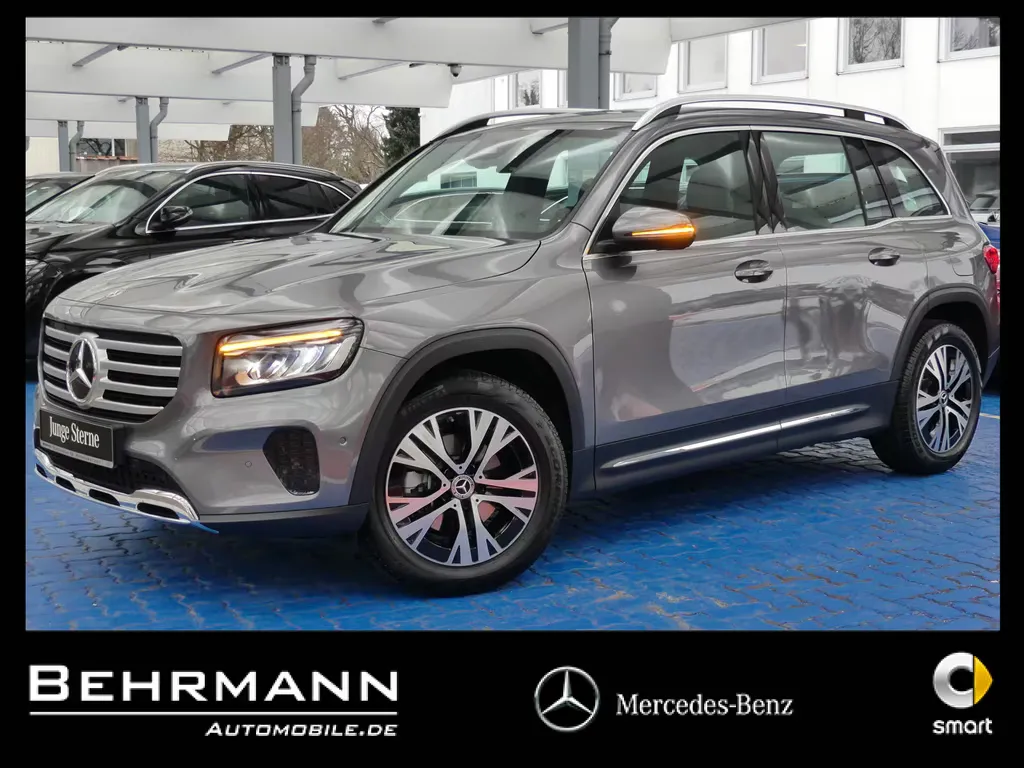 Mercedes-Benz GLB 180